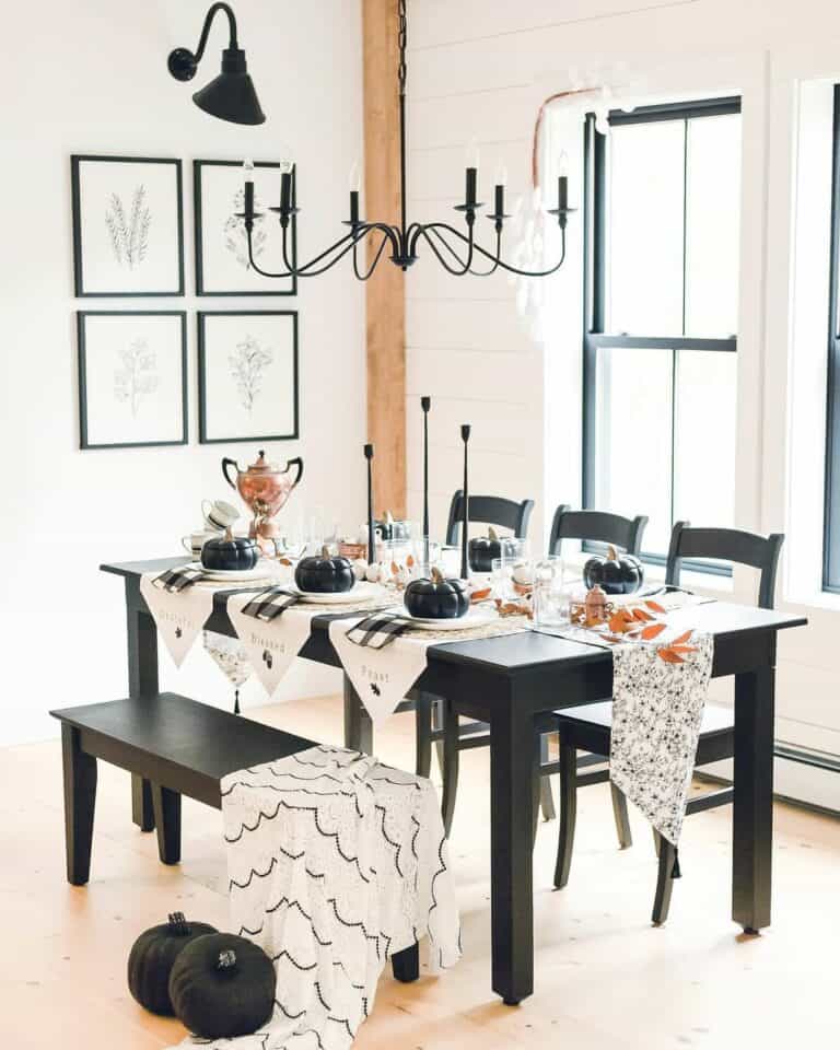 Black Pumpkin Table Décor Ideas