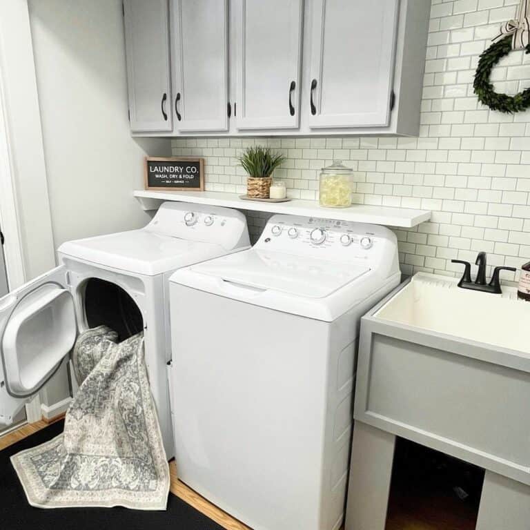 Black Rugs for Laundry Room