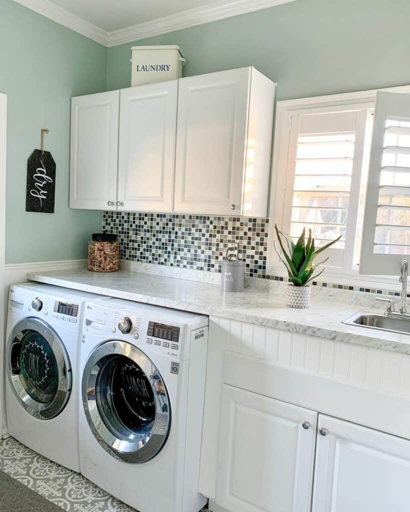 27 Laundry Room Backsplash Ideas to Make the Room Sparkle
