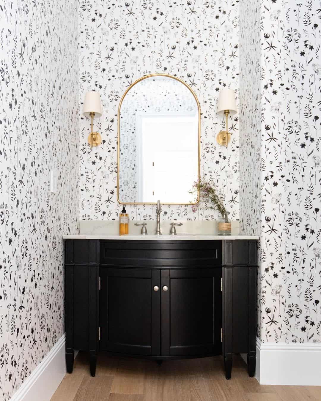 powder-room-wallpaper-modern