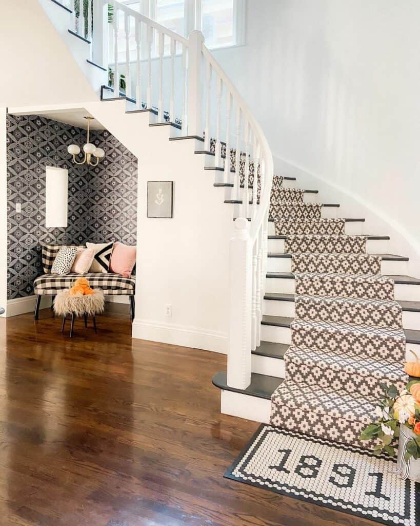 23 Modern Stair Runner Ideas for a Quick and Easy Staircase Upgrade