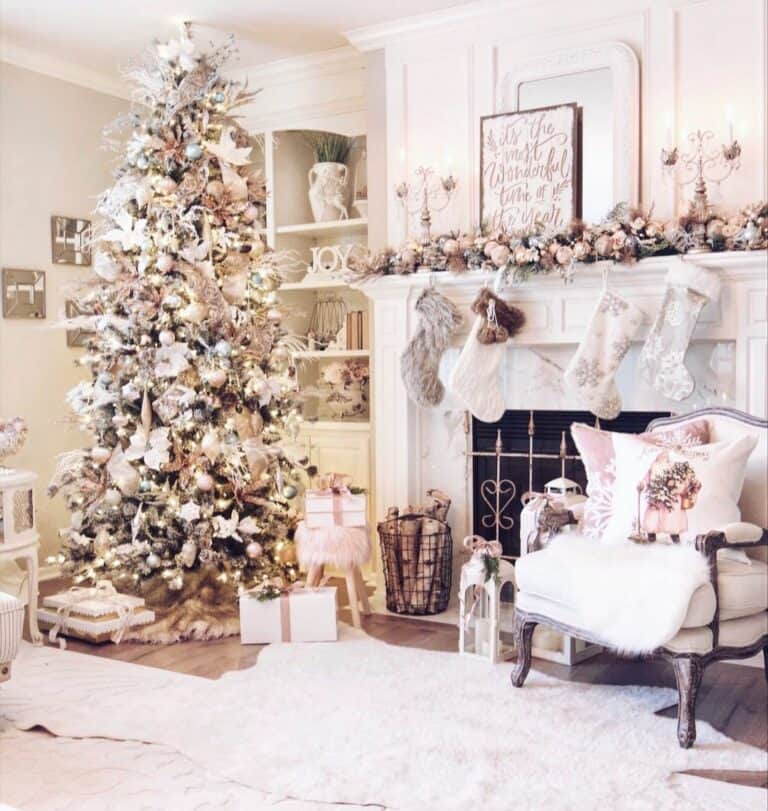 Christmas Décor Ideas with Pink