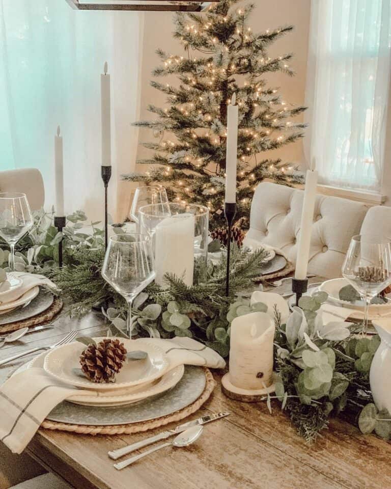 Christmas Dining Table By the Tree
