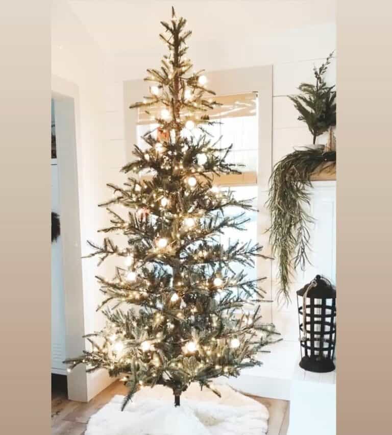 Christmas Tree with White Fur Tree Skirt