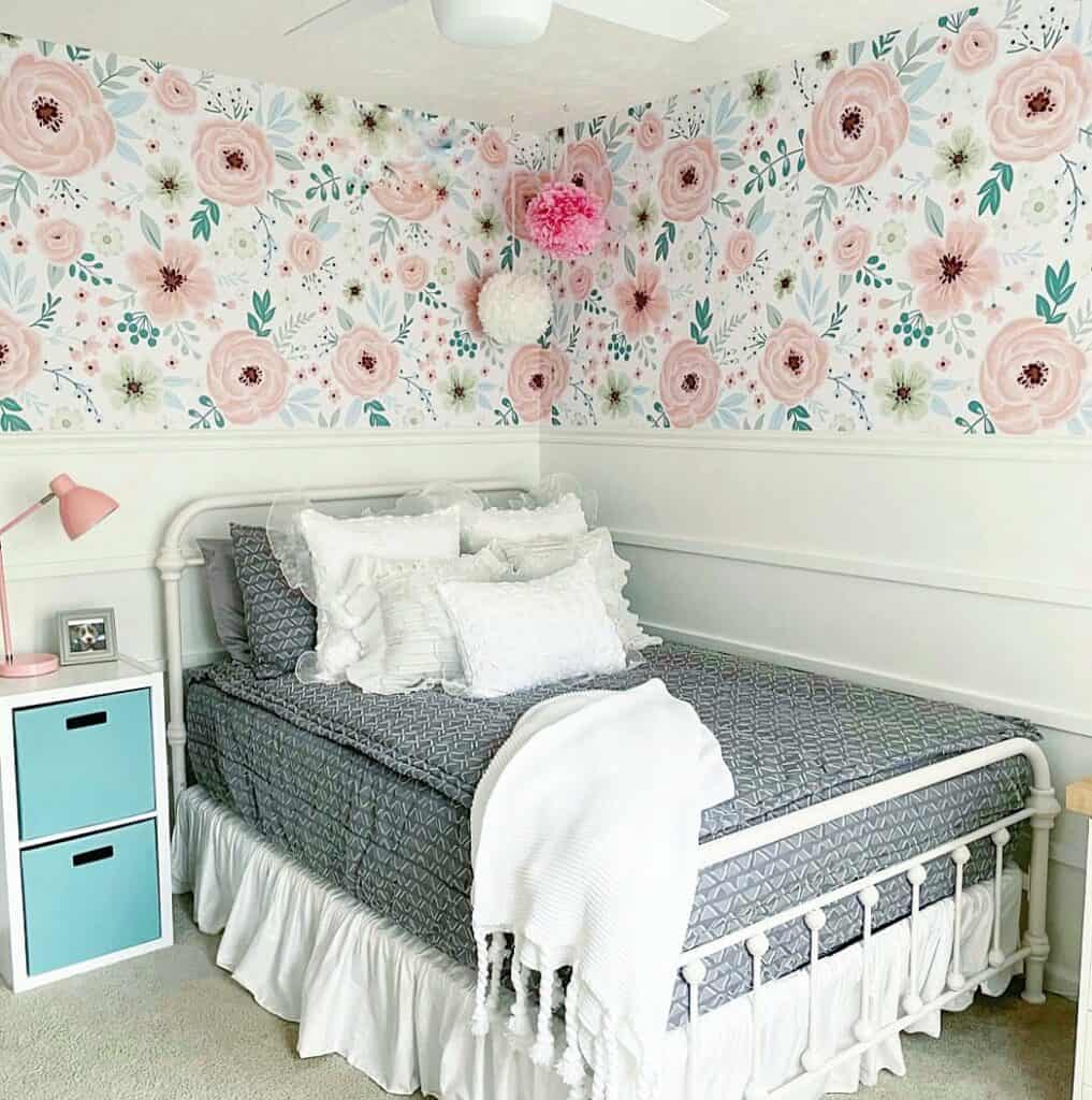 Cottage Floral Wallpaper for Girl's Room