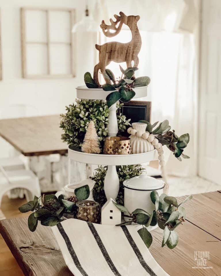 Crisp Green Rustic Christmas Centerpiece