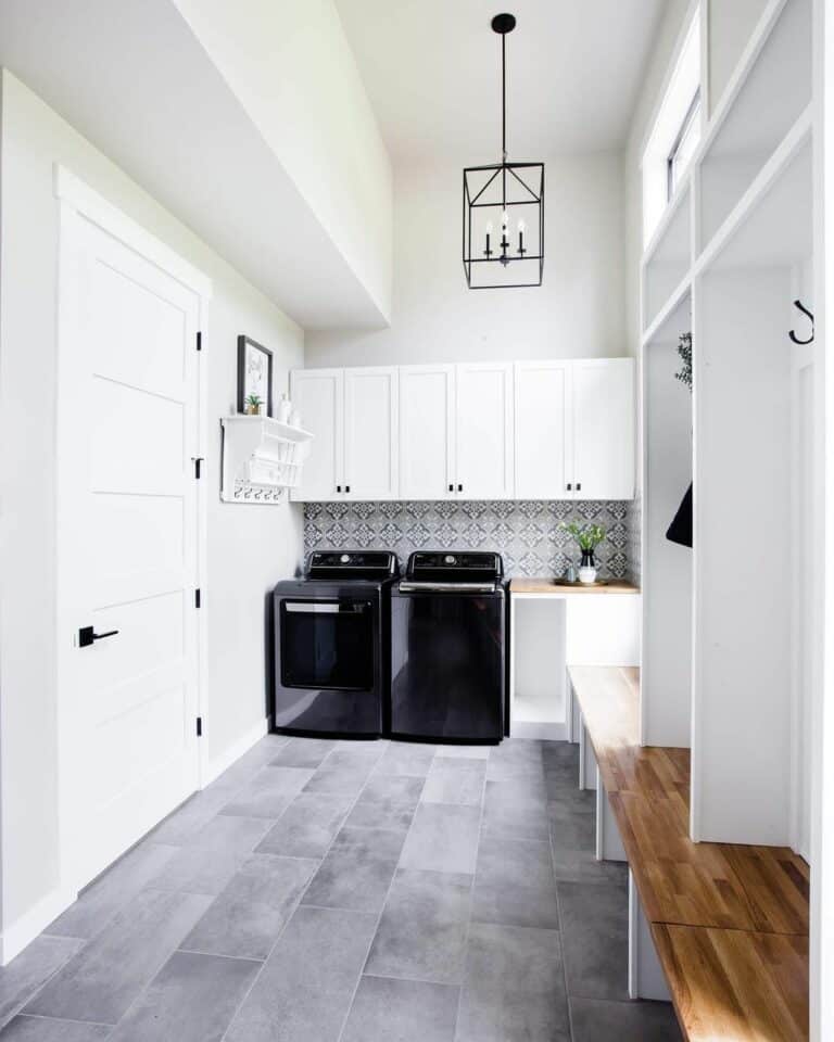 Decorative Black and White Backsplash