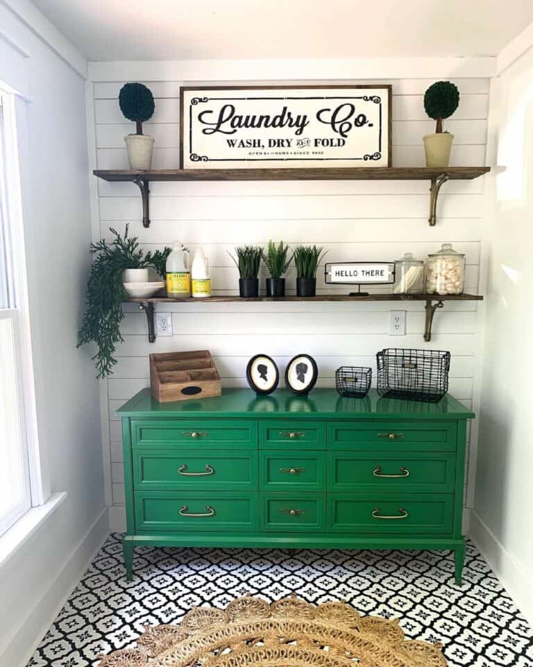 Dresser Décor for Green Sideboard Cabinet