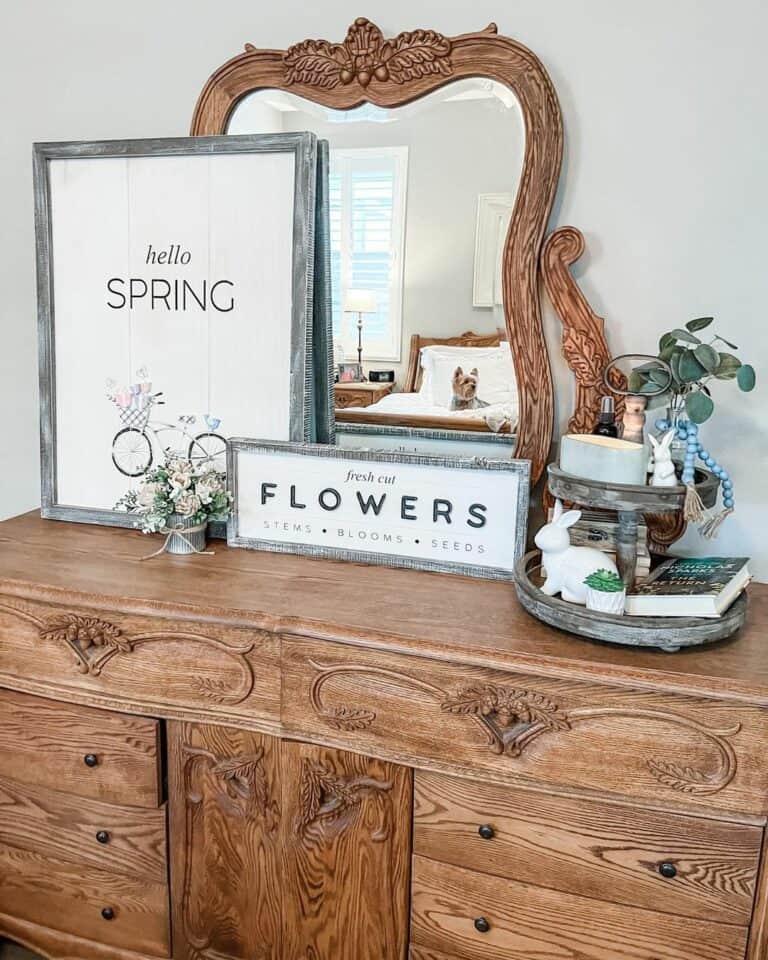 Easter-Themed Spring Dresser Display