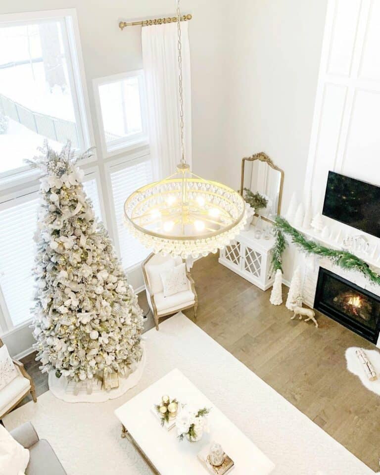 Elegant Living Room with Christmas Glamour