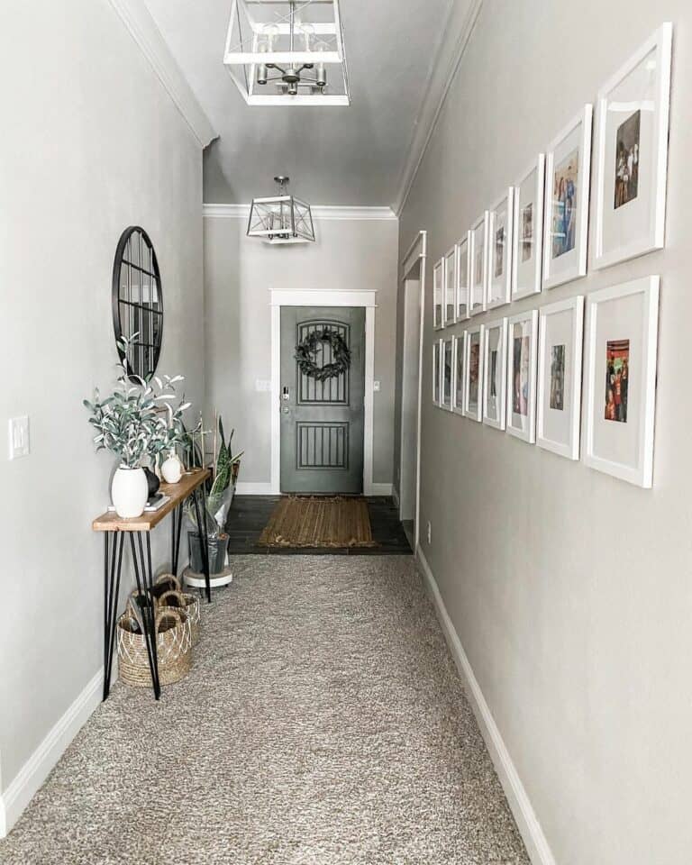 Entryway Wall Décor Ideas in Extended Entryway