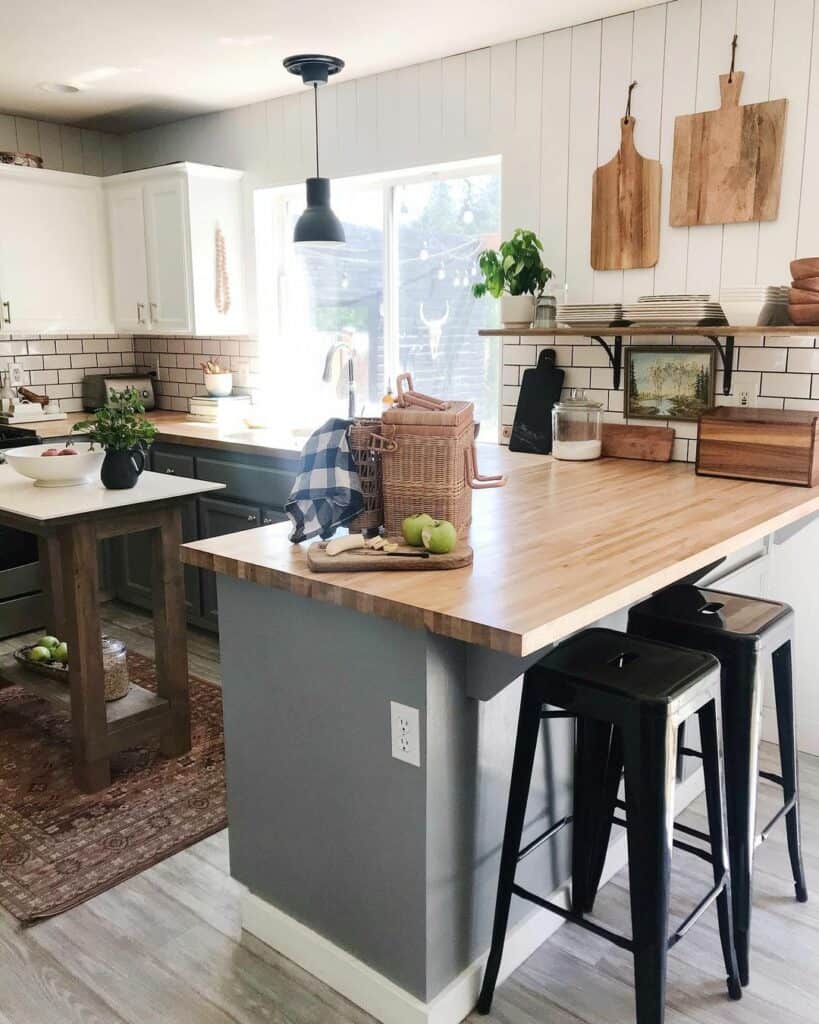 Farmhouse Breakfast Bar Inspiration