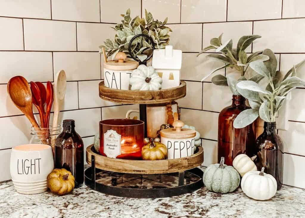 Farmhouse Chic Fall Tray Décor