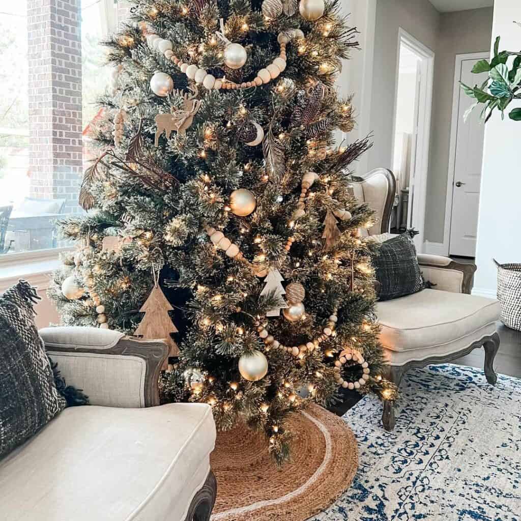 Farmhouse Décor Ideas for Christmas Tree