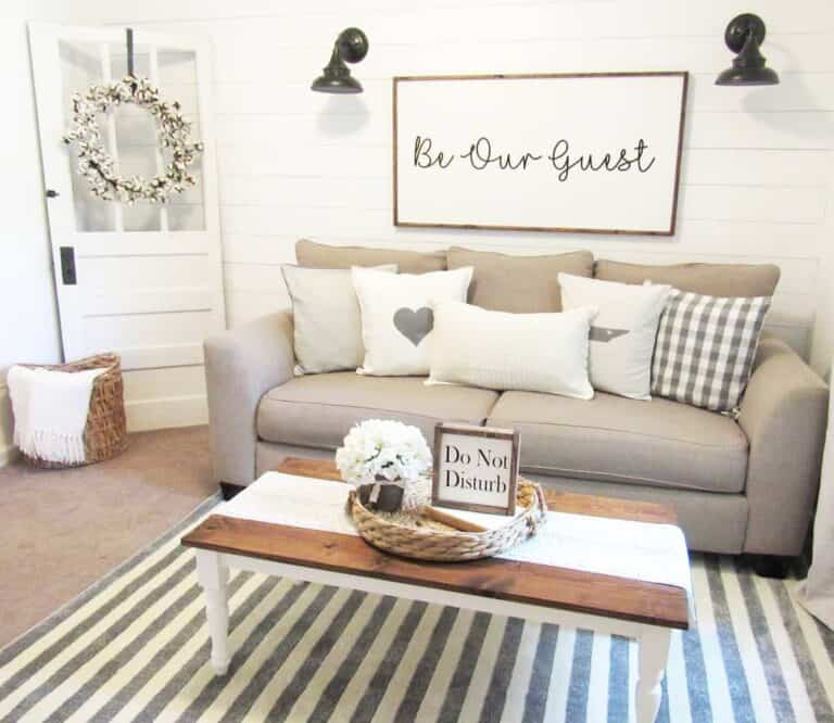 Gorgeous Couch Corner with Neutral Décor