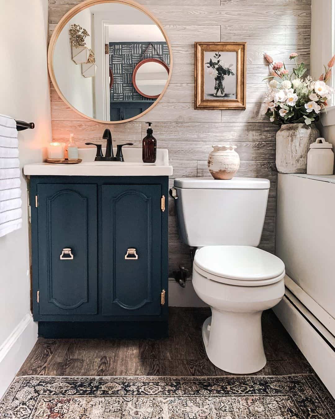 27 Exquisite Farmhouse Half Bath Ideas That Go Big on Style