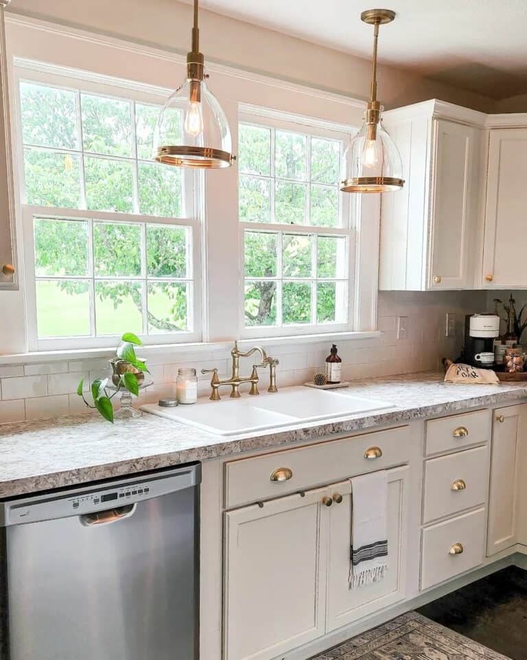 Kitchen Windows Joined by Pendant Lighting