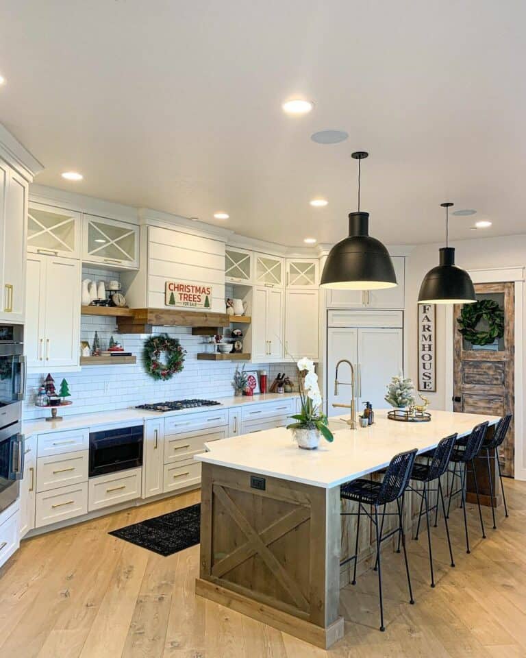 Metal Mesh Chairs in Farmhouse Kitchen