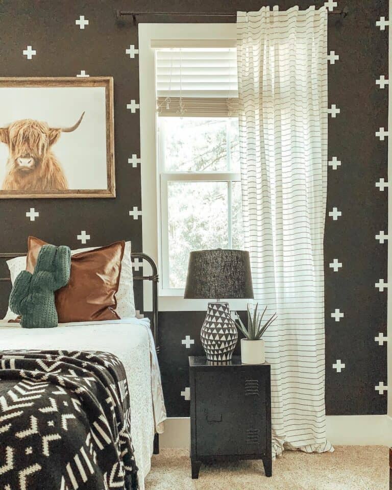 Patterned Accent Wall and Nightstand Décor Ideas