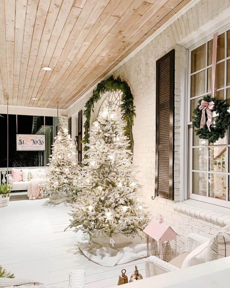 Pink Winter Porch Décor Inspiration