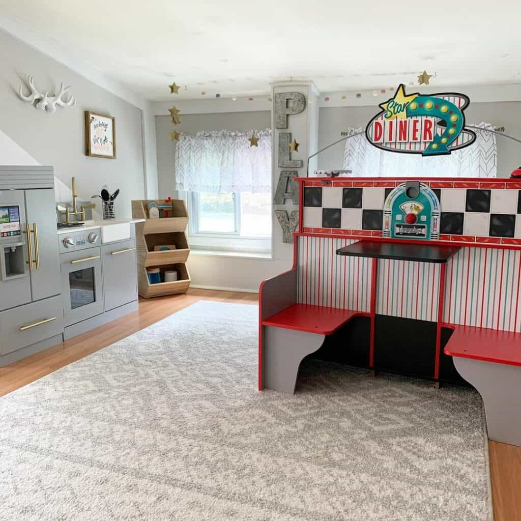 Play Kitchen and Diner