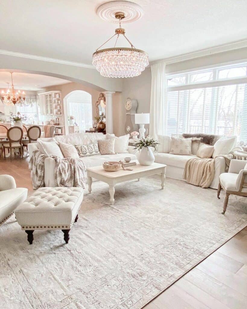 Romantic Textured Living Room Crystal Chandelier