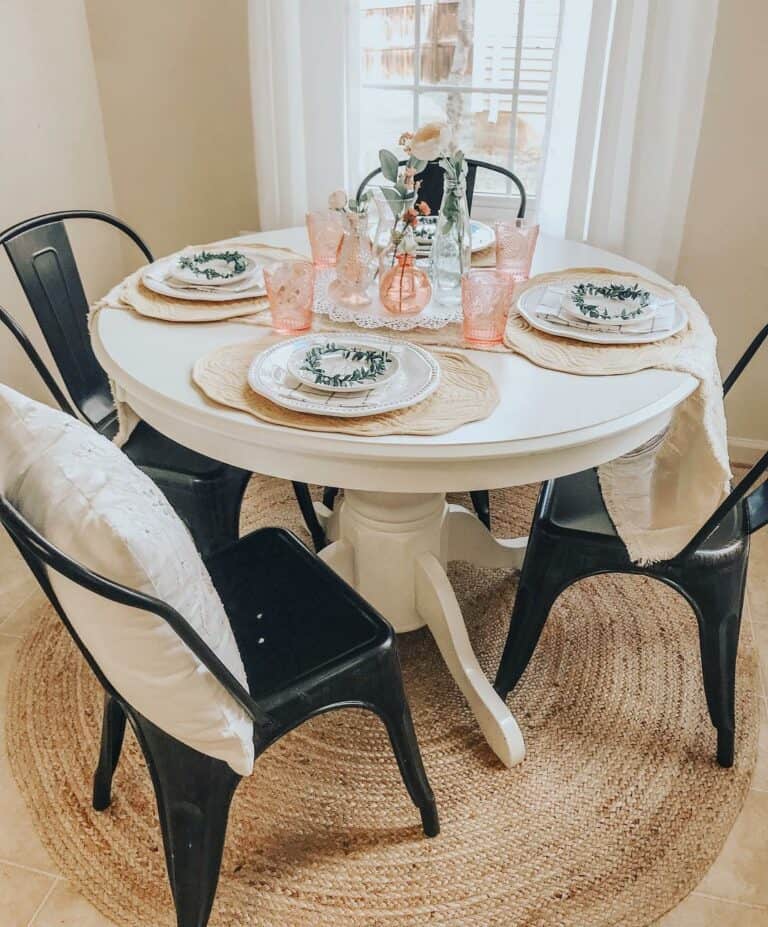 Round White Dining Table With Metal Chairs