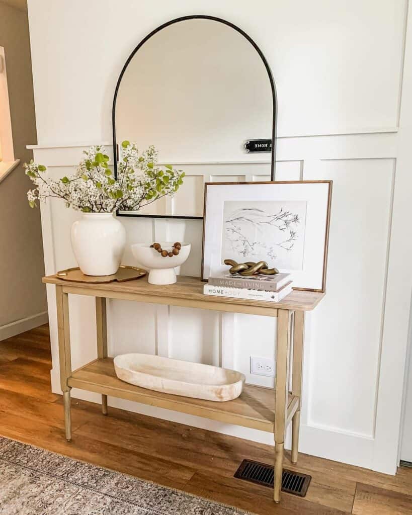 Side Table with White Vase Décor