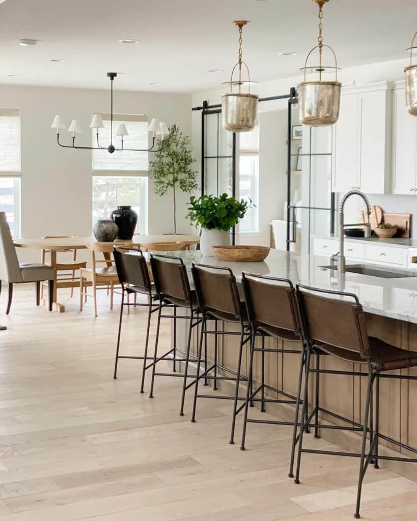 Smooth Leather Seating in Open Flow Kitchen