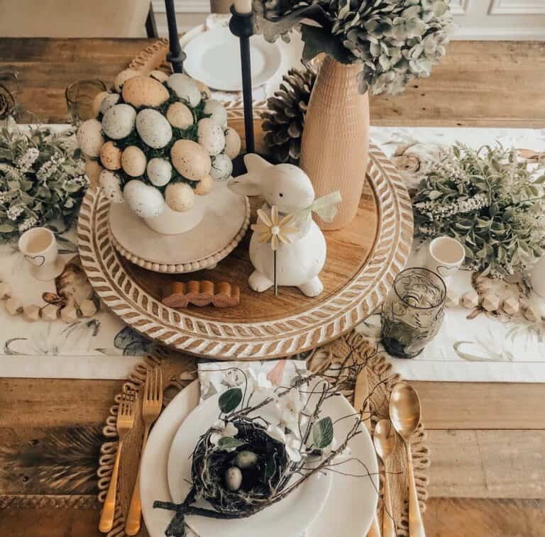 Table Décor with Easter Centerpiece