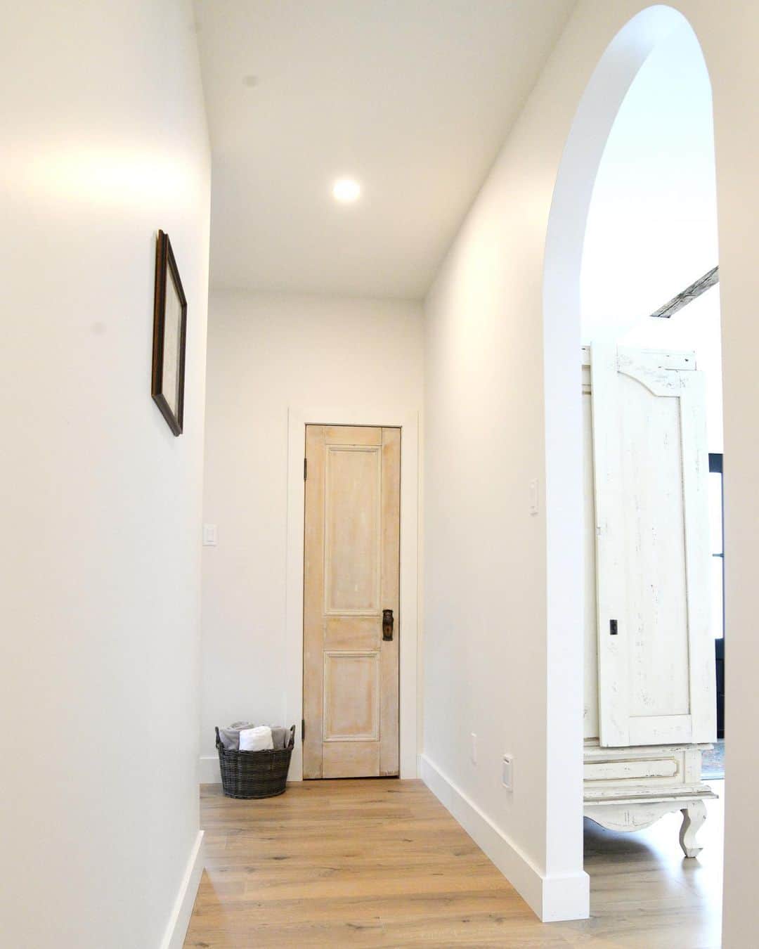 30 Interior Door Trim Ideas to Add Visual Interest to Your Home