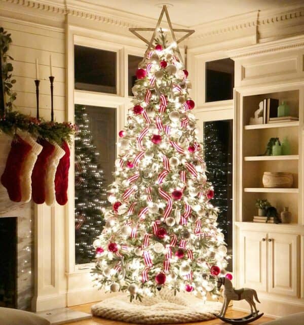 29 Christmas Tree Topper Ideas For Your Tree This Year