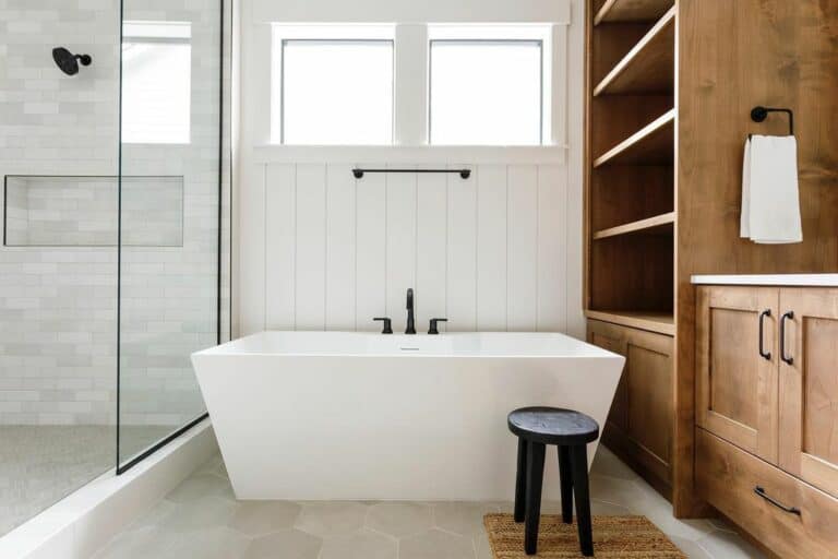 Black Painted Wood Stool for Modern Bathroom