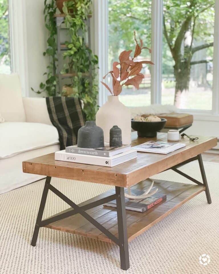Black and White Coffee Table Style