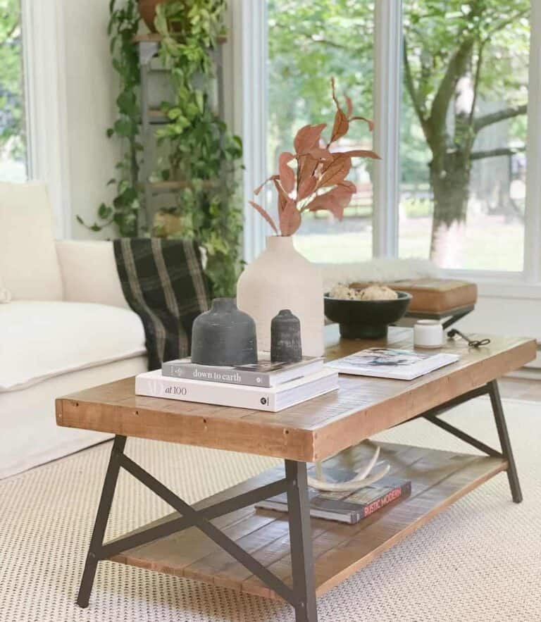 Black and White Coffee Table Style