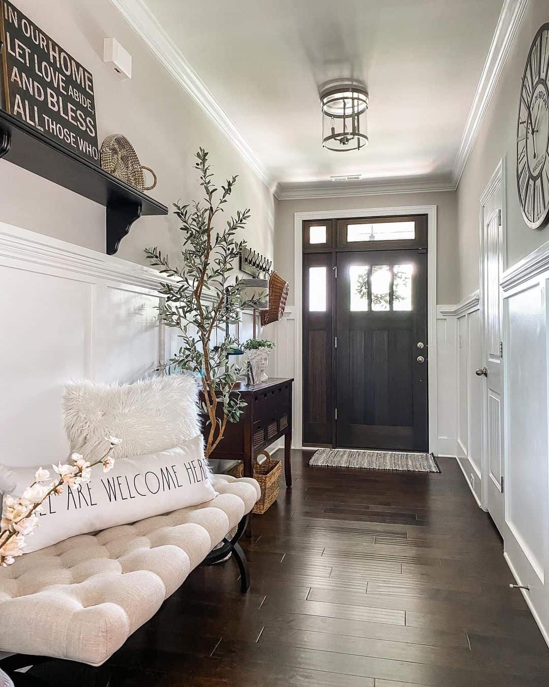 BlackandWhite Farmhouse Entryway Décor Soul & Lane
