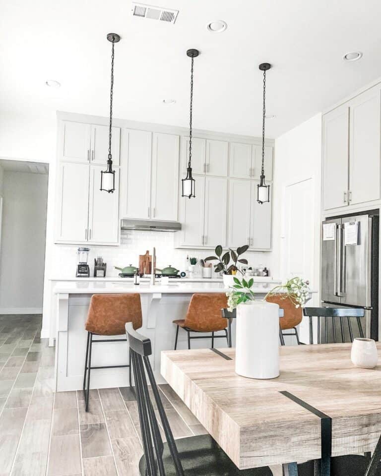 Black and White Farmhouse Pendant Lighting for Kitchen Island