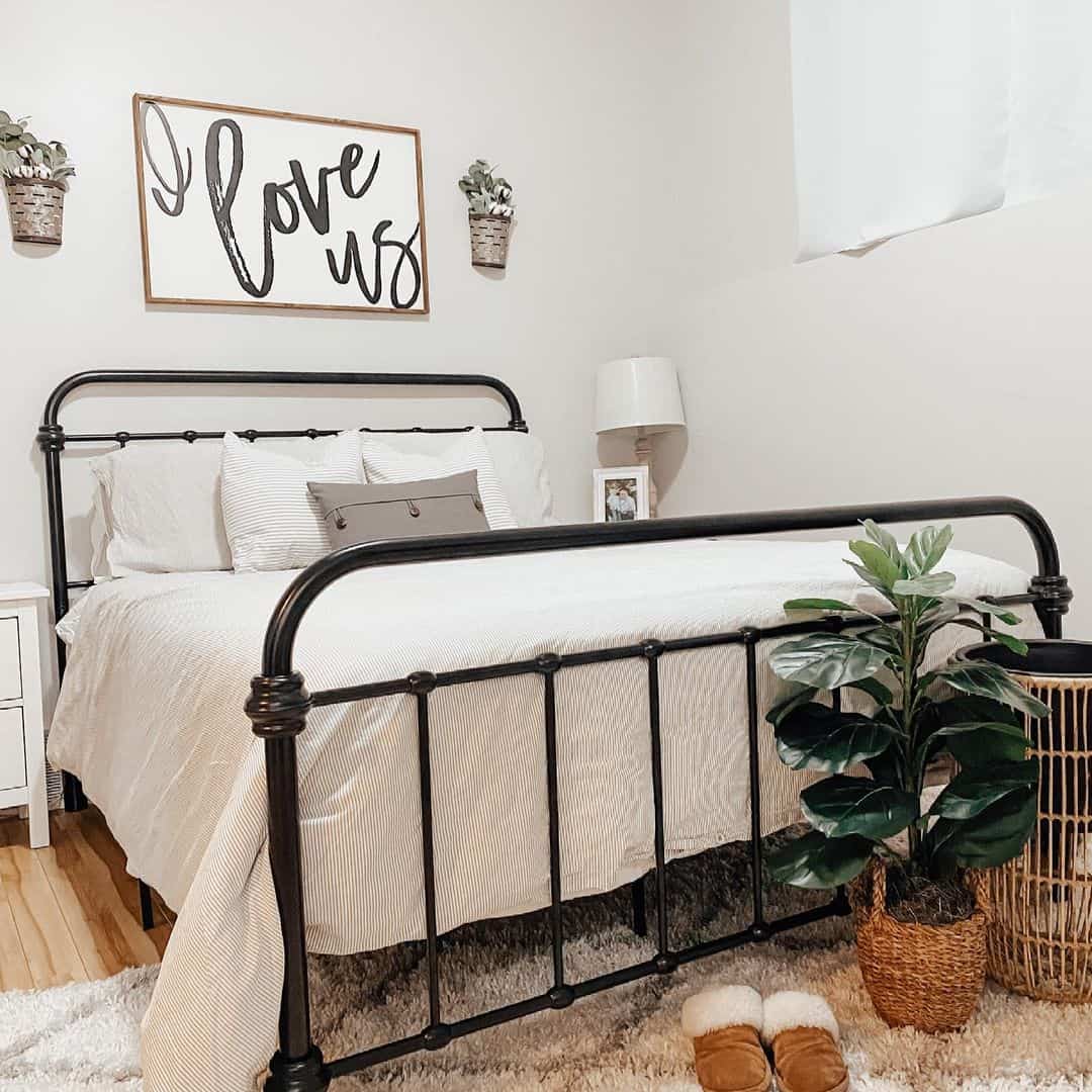 Black and White Neutral Bedroom Ideas - Soul & Lane