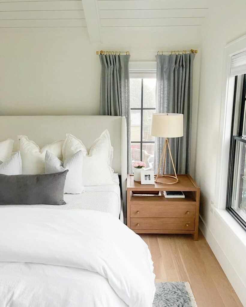 Bright Neutral Bedroom With Coordinating Nightstands