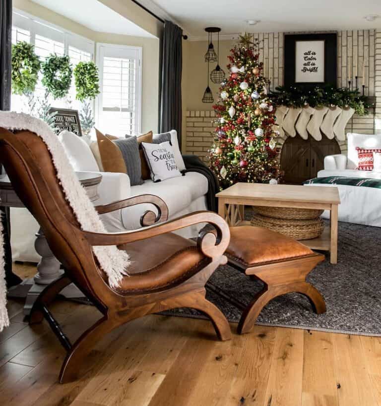 Brown Leather Accent Furniture in Cozy Living Room
