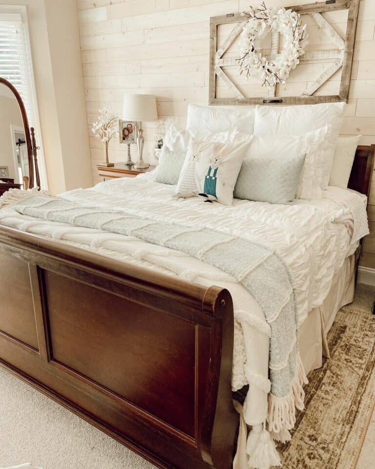 Calming Bedroom With Sleigh Bed