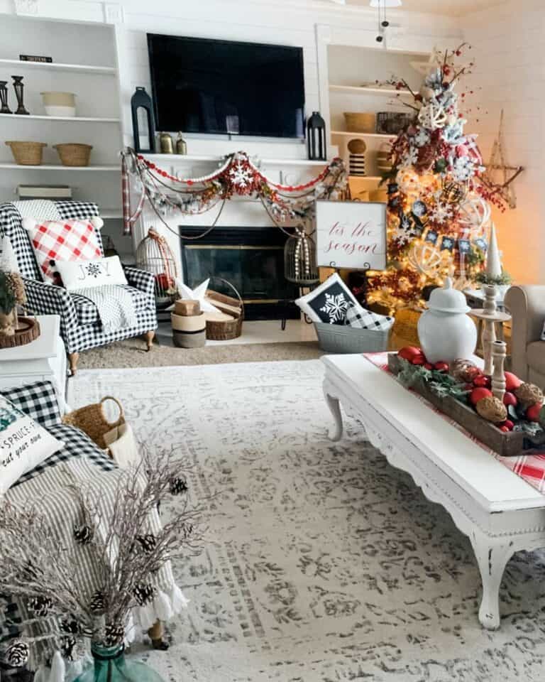 Christmas Living Room Décor with Black and White Plaid Accents