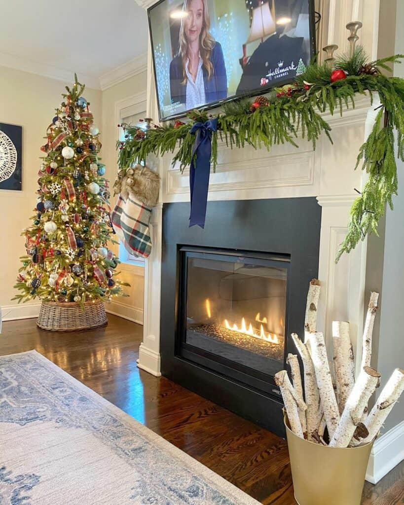 Classic Plaid Christmas Tree in Cozy Living Room