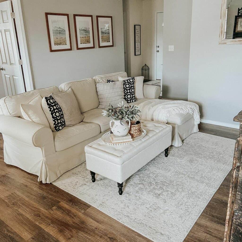 Coffee Table Ottoman in White and Wood Lounge