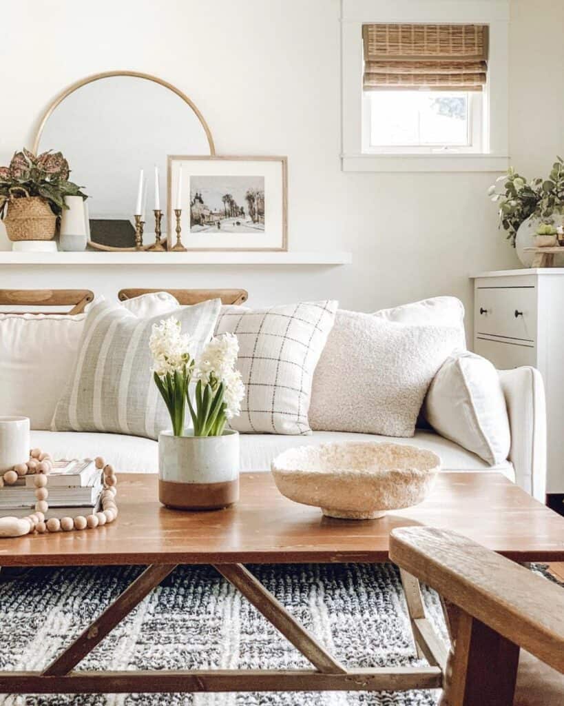 Comfortable Off-White Living Room