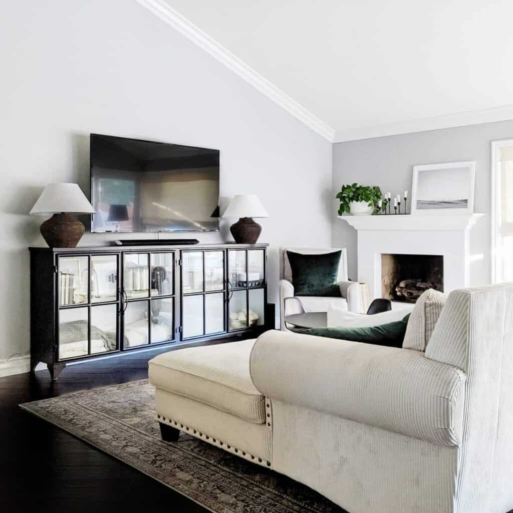 Console Table Doubles as Entertainment Center