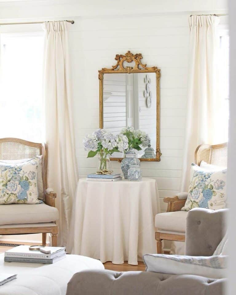 Country Cottage Blue and White Home Décor