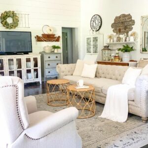 29 Comfortable Family Room Ideas With Tvs for All Ages