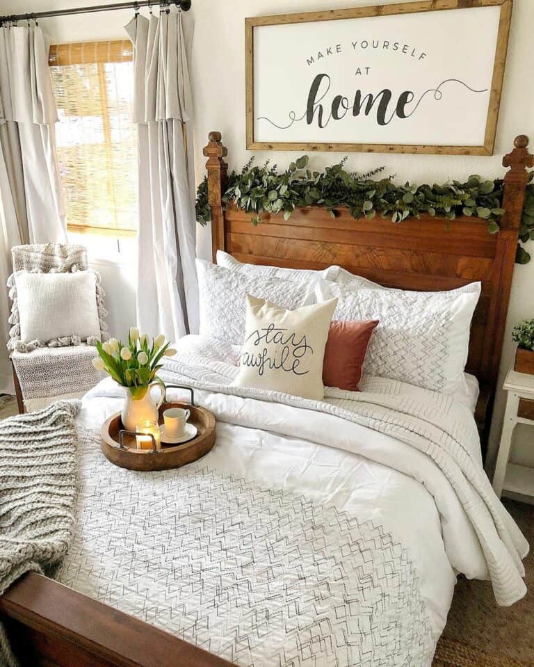Cozy Farmhouse Bedroom Curtain Ideas Soul & Lane