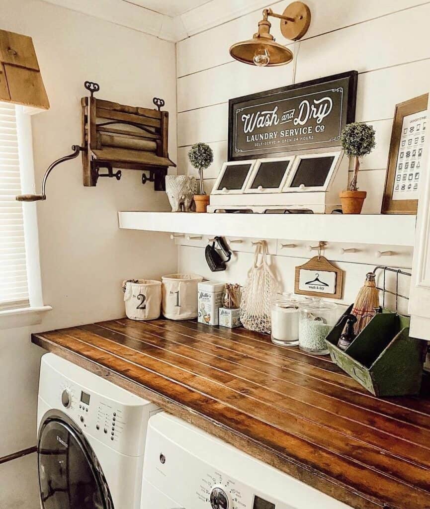 Cozy Farmhouse Laundry Room